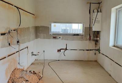 Casă cu 4 camere cu Teren 474 Mp în Chinteni - 4
