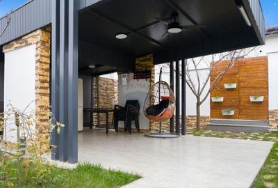 Duplex cu 4 camere cu Teren 350 Mp în Valea Adâncă - 1