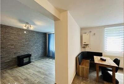 Apartament cu 3 camere decomandat în Trei Stejari - 3