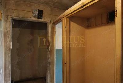 Apartament cu 2 camere nedecomandat în Central