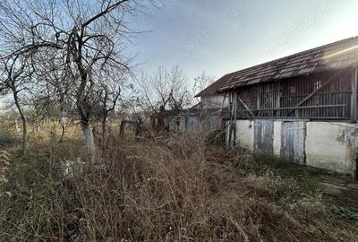 Casă cu 4 camere în Mândruloc - 1