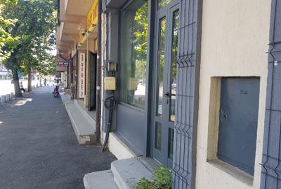 TINERETULUI-SINCAI,SPATIU COMERCIAL 80 MP,VAD,STRADAL.800 EURO - 1