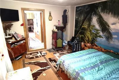 Casă cu 3 camere cu Teren 231 Mp în Chercea - 11