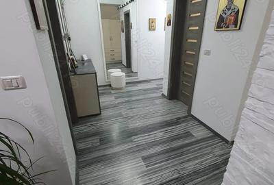 Proprietar vand apartament tip Samantha 4 camere ,langa Malul Mure?, faleza sud - cartier Alfa - 2