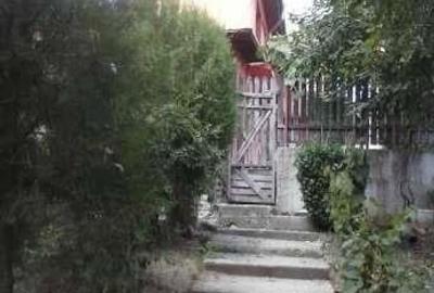 Casă cu 6 camere cu Teren 1806 Mp în Mărăcineni - 2