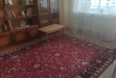 Apartament cu 3 camere decomandat în Central - 1