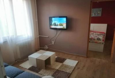 Apartament cu 2 camere semidecomandat în Micro 19 - 1