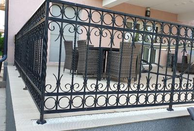 Casă individuală cu 6 camere cu Canalizare în Crevedia - 18