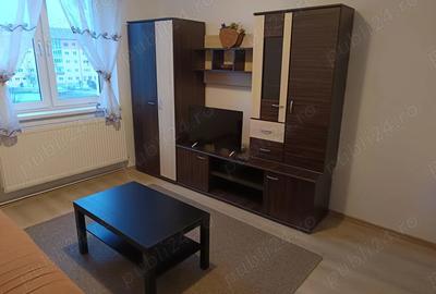 Inchiriez apartament Medias - 5