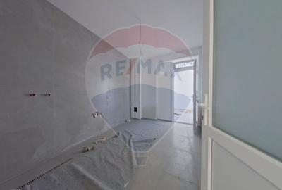 Duplex cu 5 camere cu Teren 276 Mp în Dâmbul Rotund - 2