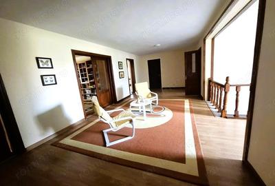 Casă cu 6 camere cu Teren 3150 Mp în Central - 6