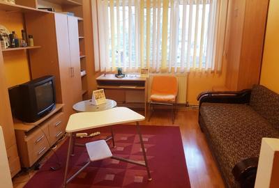 Apartament 2 camere semidecomandat zona Canta - 2