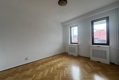 Casă individuală cu 7 camere cu Canalizare în Floreasca - 8