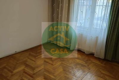 Apartament cu 3 camere decomandat în Central - 3