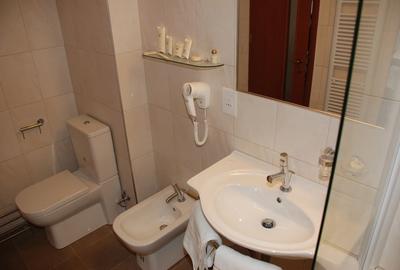 Apartament cu 2 camere în Barbu Văcărescu - 1