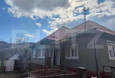 Casă cu 2 camere cu Teren 2500 Mp în Central - 12