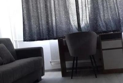 Garsonieră în Micro 40 - 4