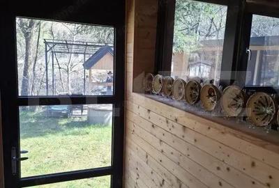 Casă cu 4 camere cu Teren 768 Mp în Mărișel - 3