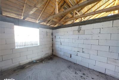 Casă cu 3 camere cu Teren 860 Mp în Galbenu - 11