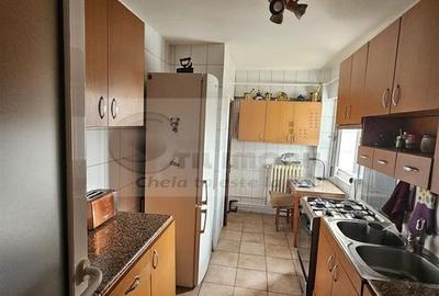 Apartament 4 camere - Hala Centrala - 11