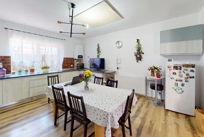 Casă individuală cu 6 camere cu Canalizare în Hărman - 4