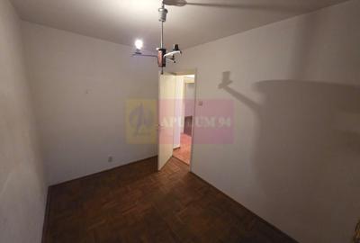 Apartament cu 3 camere de vanzare in Campina - Zona Liceul Energetic - 7