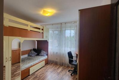 Apartament cu 2 camere decomandat în Aleea Trandafirilor - 7