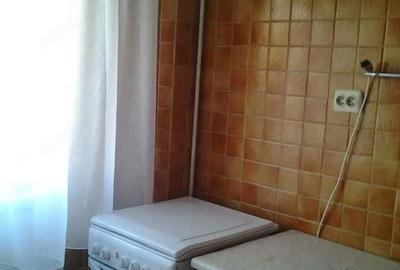 Inchiriere garsoniera Titan - 1