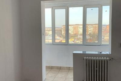 Apartament cu 3 camere decomandat în Rogerius - 5