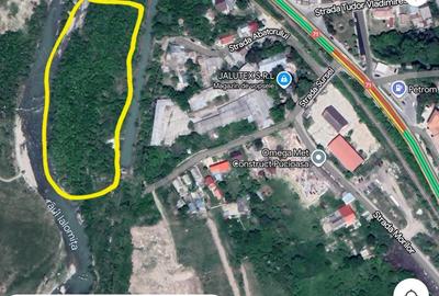 Teren de 8920 mp, în Central