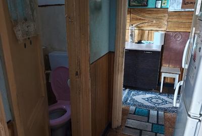 Apartament 3 camere situat in Bumbe?ti Jiu str. Garii - 7