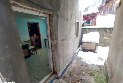 Casă cu 3 camere cu Teren 150 Mp în Central - 7