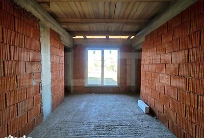 Casă cu 4 camere cu Teren 650 Mp în Oncea - 5
