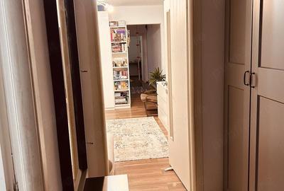 Apartament cu 3 camere semidecomandat în Central - 3