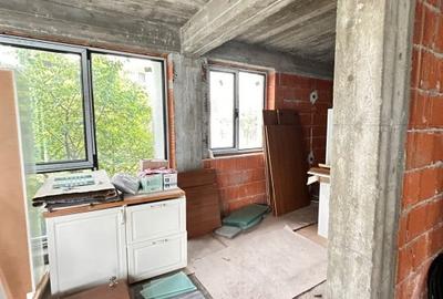 Vila spatioasa la rosu 4 camere Pipera/ pret negociabil Vila spatioasa la rosu 4 camere Pipera/ pret negociabil - 8