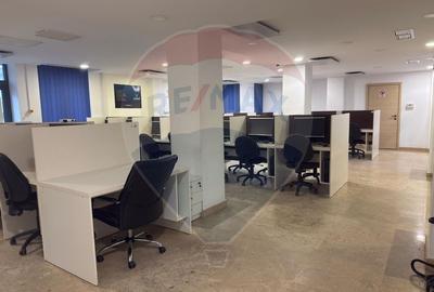 Spatiu comercial/ birouri 244 mp de inchiriat, zona premium - 12