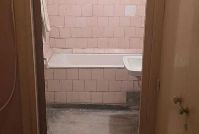 Apartament cu 3 camere semidecomandat în Central - 3