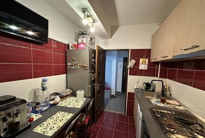 Metalurgiei - 2 camere decomandat cu parcare - 4