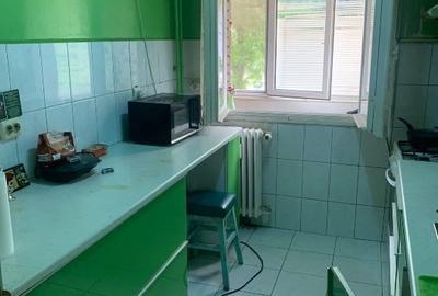 Apartament cu 3 camere semidecomandat, mobilat în Titan - 5