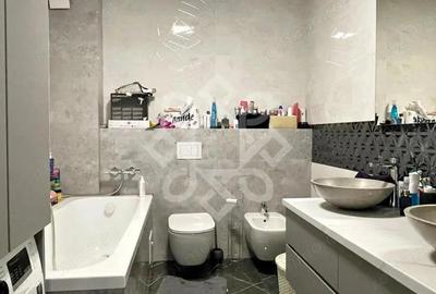 Apartament cu 3 camere semidecomandat în Central - 4