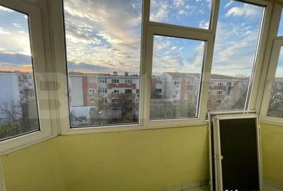 Apartament cu 3 camere decomandat, mobilat în 1 Mai - 5
