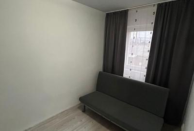 Garsonieră în Baza 3 - 5