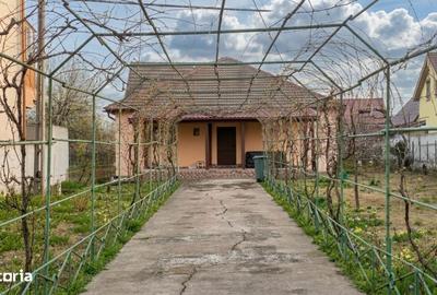 Casă cu 4 camere decomandat în Central - 3