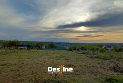 Teren de 974 mp, în Bucium - 2
