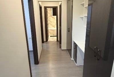 Artament 3 camere renovat