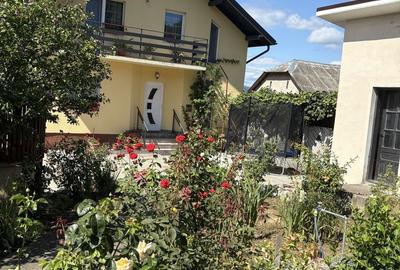 Casă cu 4 camere în Urișor - 1