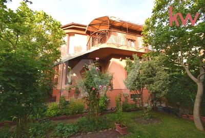 Casa stil arhitectural  deosebit, strada Paltinis, deschidere dubla - 5