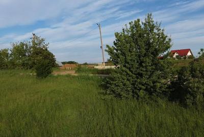Teren de 1100 mp, în Central - 4