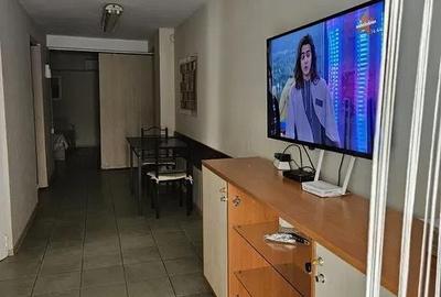Garsonieră decomandată în Primăverii - 1