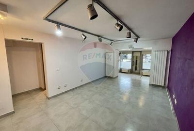 Birou, 72 mp în Ultracentral